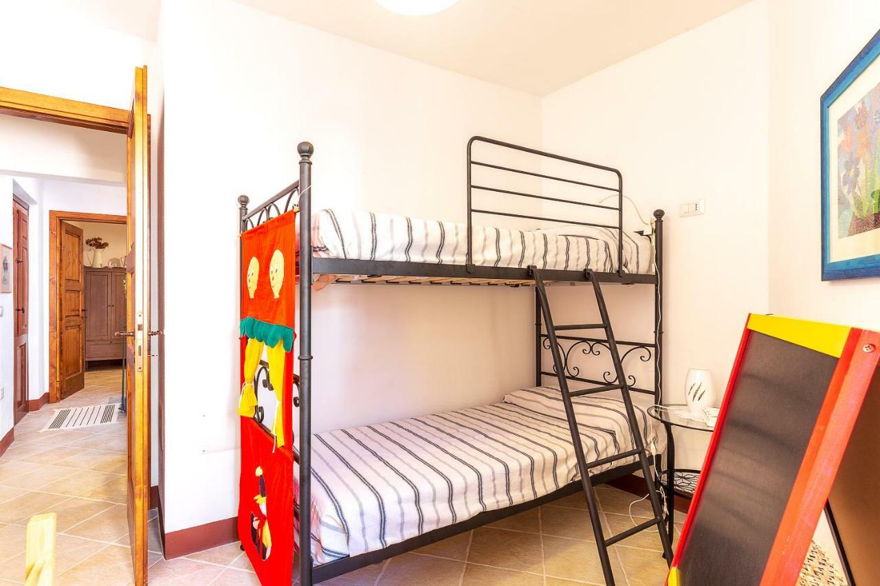 Domu Ala - Bynos Homes Baunei Kültér fotó